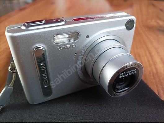 Casio Exilim EX-Z75 Kompakt Dijital Fotoğraf Makinesi Fiyatları