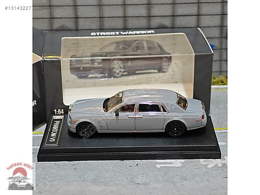 Street Warrior Diecast Model 1:64 Rolls-Royce Araba - 1314322779