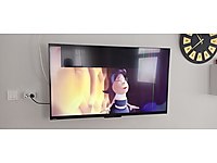 Toshiba tv ekran çatlak .2 yıllık tv