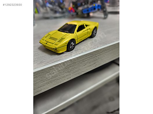 Hot Wheels Diecast Model 1:32 Ferrari Araba - 1292323930