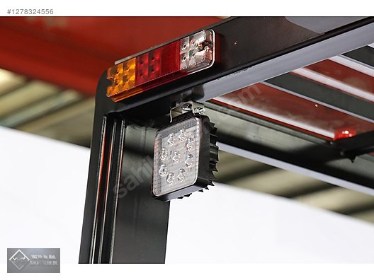 Machinery / Industrial / Carrying & Stacking Equipment / Forklifts / For Sale / Halterlift