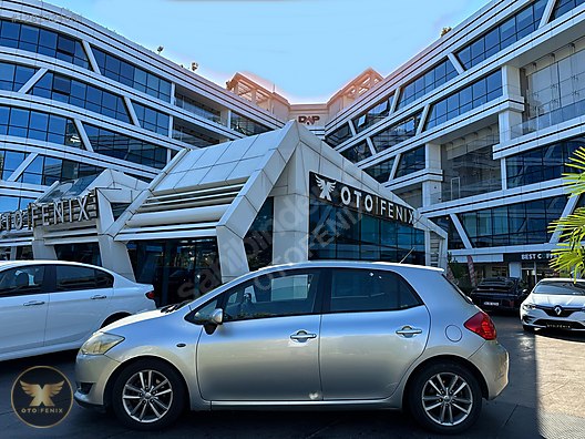 OTOFENİX 2009 TOYOTA AURIS 1.4 D-4D BLUE MANUEL 303.000 KM