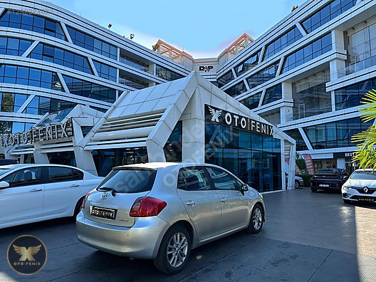 OTOFENİX 2009 TOYOTA AURIS 1.4 D-4D BLUE MANUEL 303.000 KM