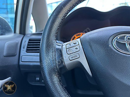 OTOFENİX 2009 TOYOTA AURIS 1.4 D-4D BLUE MANUEL 303.000 KM