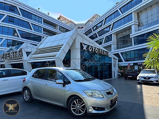 OTOFENİX 2009 TOYOTA AURIS 1.4 D-4D BLUE MANUEL 303.000 KM