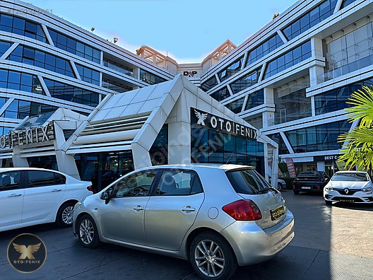 OTOFENİX 2009 TOYOTA AURIS 1.4 D-4D BLUE MANUEL 303.000 KM