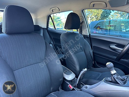 OTOFENİX 2009 TOYOTA AURIS 1.4 D-4D BLUE MANUEL 303.000 KM