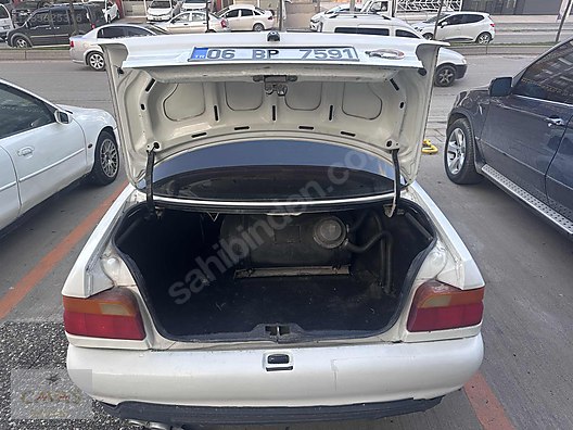 Vasıta / Otomobil / Ford / Escort / 1.6 / CL