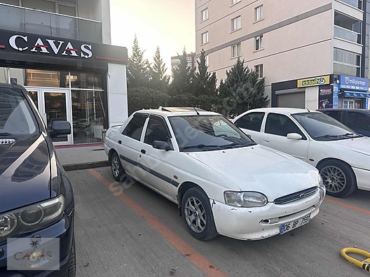 Vasıta / Otomobil / Ford / Escort / 1.6 / CL