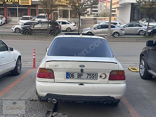 Vasıta / Otomobil / Ford / Escort / 1.6 / CL