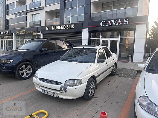 Vasıta / Otomobil / Ford / Escort / 1.6 / CL