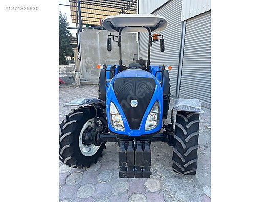 Machinery / Agricultural Machines / Tractors / New Holland / T3.70S