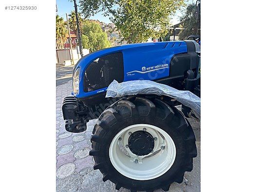 Machinery / Agricultural Machines / Tractors / New Holland / T3.70S