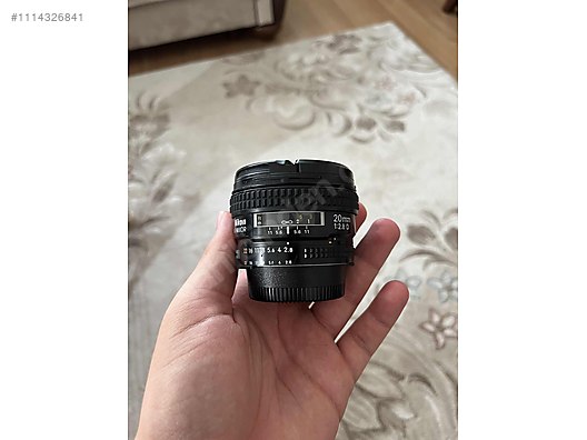 nikon 20mm f2