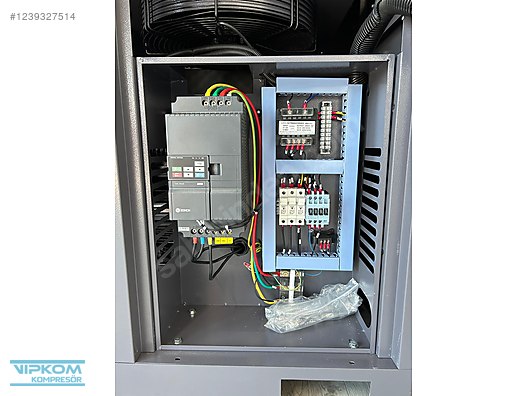 Machinery / Industrial / Compressor / Screw Compressors