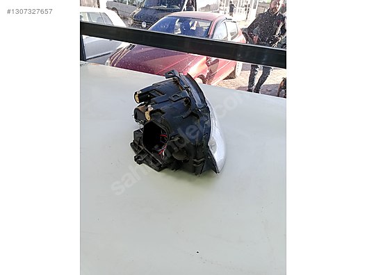 Cars & SUVs / Electric / AUDİ A4 ELEKTRİKLİ SAĞ FAR SIFIR on