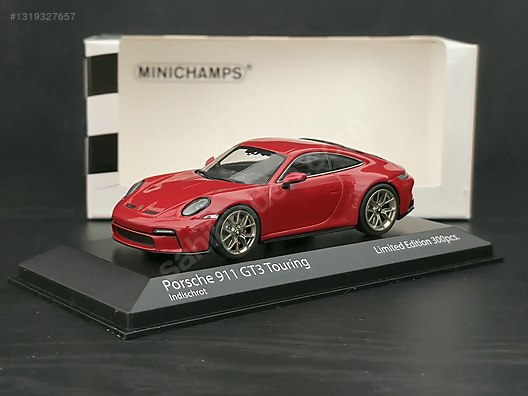 Minichamps Diecast Model 1:43 Porsche Araba - 1319327657