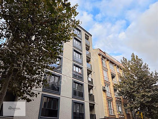 KOÇTAŞ'A 3 DK MESAFEDE - SIFIR BİNA - ARAKAT - BALKONLU - BOŞ #1285327839