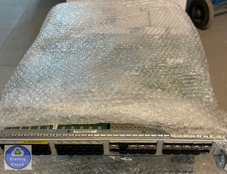 Juniper EX8200-40XS EX8200 Series 40x 10GB SFP+ Switch Line Card ...