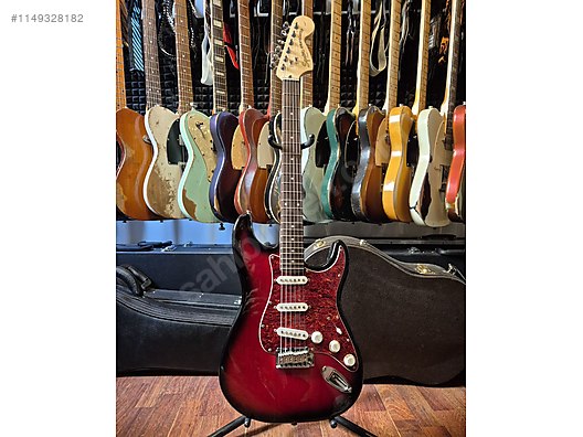 İkinci El ve Sıfır Alışveriş / Müzik / Müzik Aletleri / Telli Çalgılar / Gitar / Elektro