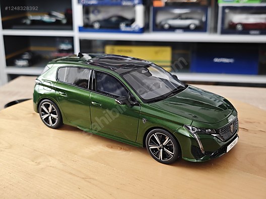 1/18 otto プジョー308 グリーン ミニカー 1/18 otto プジョー308