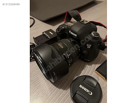 DSLR / Canon / EOS 5D Mark III / Canon EOS 5D Mark III Kit Lens