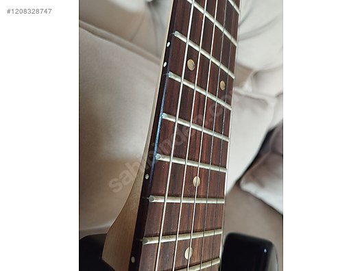 İkinci El ve Sıfır Alışveriş / Müzik / Müzik Aletleri / Telli Çalgılar / Gitar / Elektro