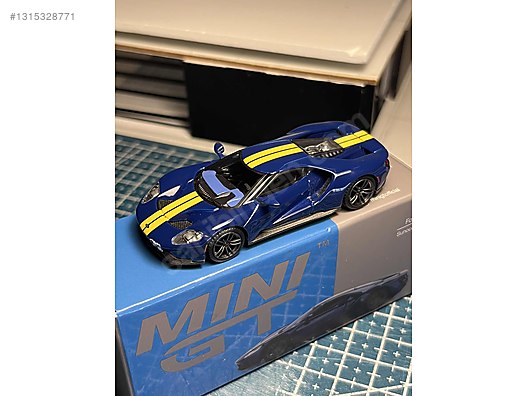 Mini GT Diecast Model 1:64 Ford Araba - 1315328771