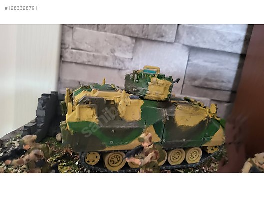 Used & Brand New Items / Toys & Hobbies / Wood & Plastic Model Kits