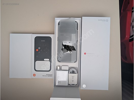 Used & Brand New Items / Cell Phones & Accessories / Cell Phones / Xiaomi / 17 Pro Max