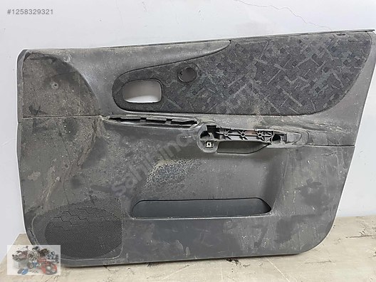 Otomobil & Arazi Aracı / Mekanik / Mazda 323 Sağ Ön Kapı Döşemesi
