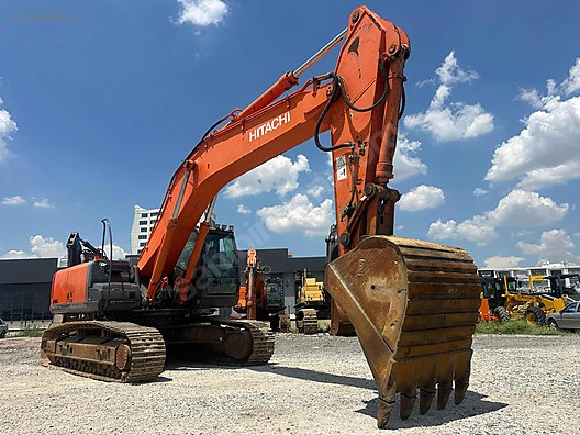Hitachi / DAMRA MAKİNADAN HITACHİ ZX350 2014 MODEL BAKIMLI İŞE