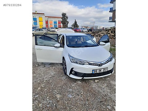 toyota corolla 1 33 life son fiyat ilk gelen alir agir hasarli sahibinden comda 979330264