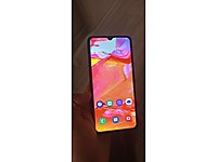 SAMSUNG A70 + samsung şarj aletiyle