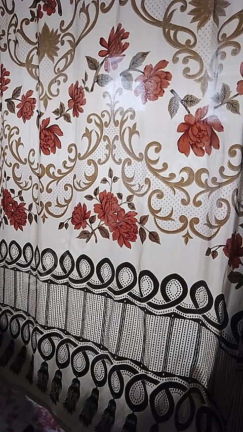 Babannem'den kalan el emeği perdeler