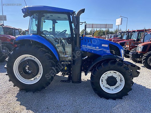 Machinery / Agricultural Machines / Tractors / New Holland / TD5.100