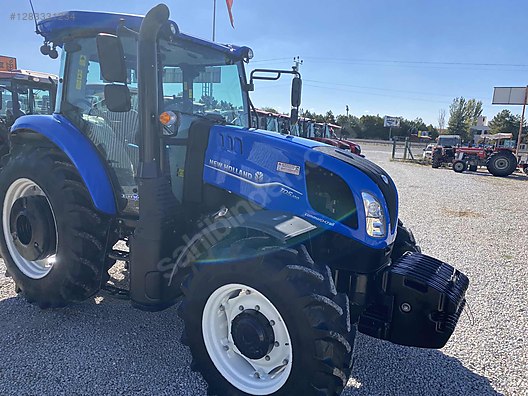 Machinery / Agricultural Machines / Tractors / New Holland / TD5.100