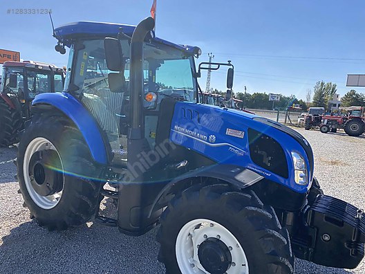 Machinery / Agricultural Machines / Tractors / New Holland / TD5.100