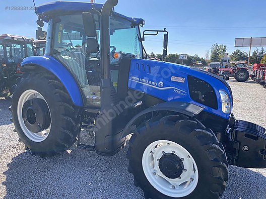 Machinery / Agricultural Machines / Tractors / New Holland / TD5.100