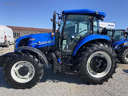 Machinery / Agricultural Machines / Tractors / New Holland / TD5.100