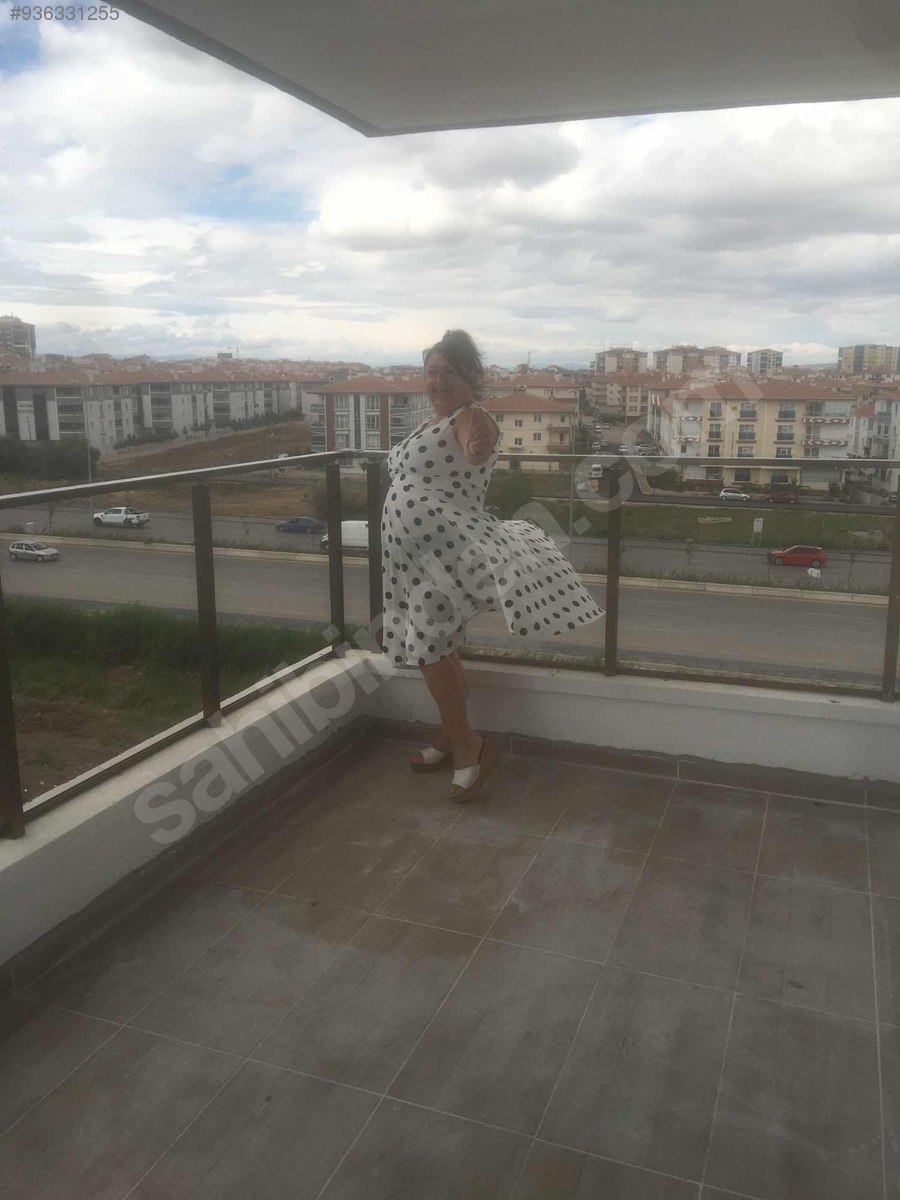 Sahibinden Yenikent te Ayaş yoluna sıfır Lüx 175 m2 4+1 üç cephe