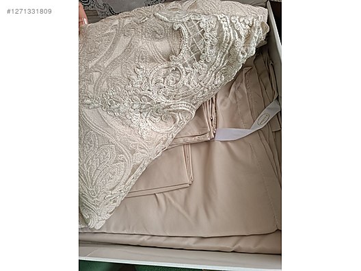 Used & Brand New Items / Home Decor / Home Textiles / Bedspread