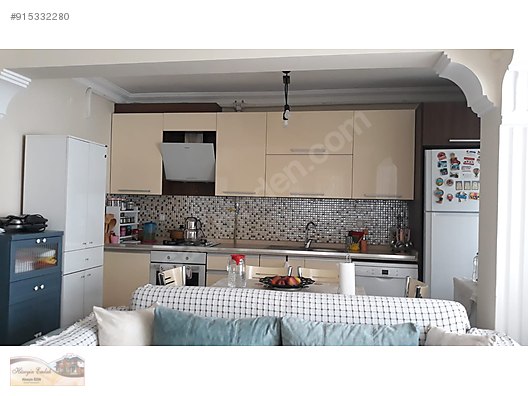 Salihli Huseyin Emlak Cumhuriyet Mah Bim Yani 2 1 108 Mk Doglgaz Satilik Daire Ilanlari Sahibinden Com Da 915332280