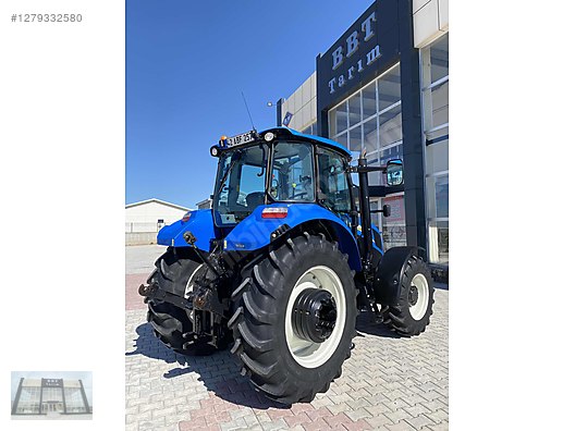 Machinery / Agricultural Machines / Tractors / New Holland / TR5.115