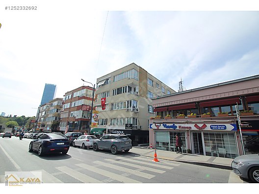 LEVENT NİSBETİYE CAD. ÜZERİNDE 140 M2 KULL. KÖŞE DAİRE KAYA A.Ş #1252332692