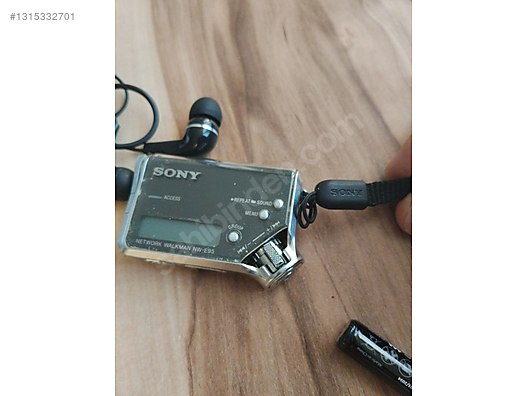 Sony nw e95 network walkman mp3 player - 1315332701
