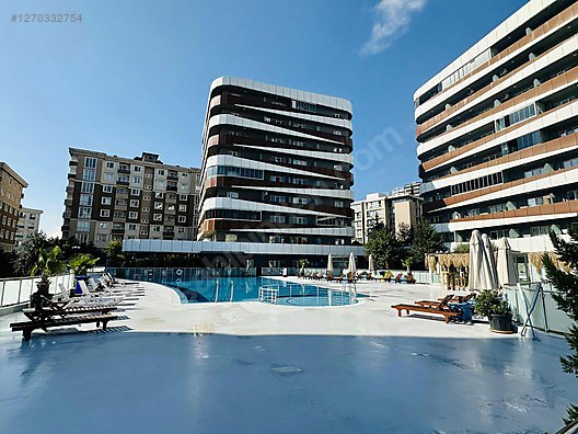 SAHİBİNDEN KİRALIK HELENIUM GARDEN HAVUZ MANZARALI 1+0 BALKONLU
