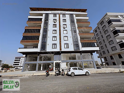 EMLAK 79 dan YÜRÜYÜŞ YOLU ÜZERİ GENİŞ 3+1 #1262332761