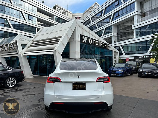 OTOFENİX 2023 TESLA MODEL Y LONG RANGE 514 HP HATASIZ 68.076 KM
