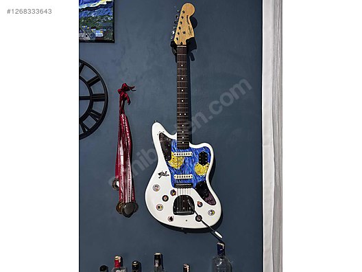 Squier Elektro Gitar